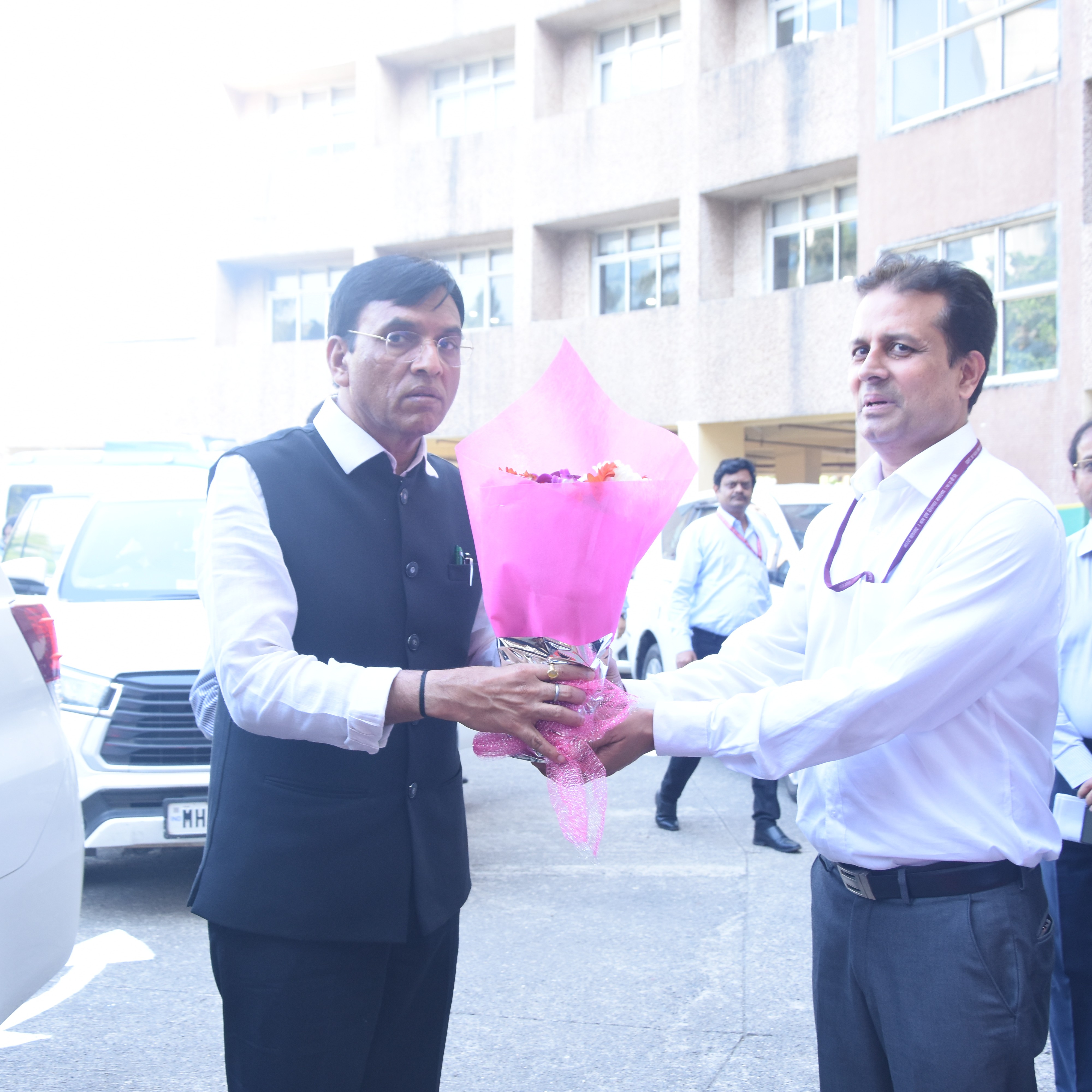 माननीय केंद्रीय श्रम एवं रोजगार मंत्री  डॉ. मनसुख मांडविया जी, का दिनांक 15.02.2025 का उप क्षेत्रीय कार्यालय मरोल मुंबई का दौरा 